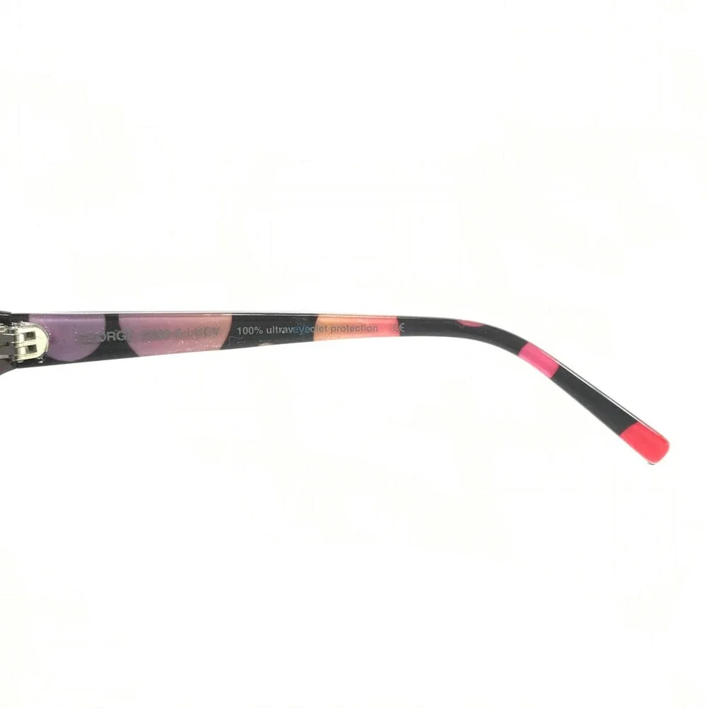 Black Women’s Sunglasses with Patterned Temples - Picture 9 of 12